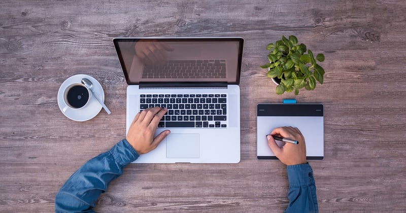 Intelligence artificielle et création graphique : menace ou opportunité pour les designers ?